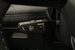 harmaa Audi SQ6 e-tron 2025 kuva 23.