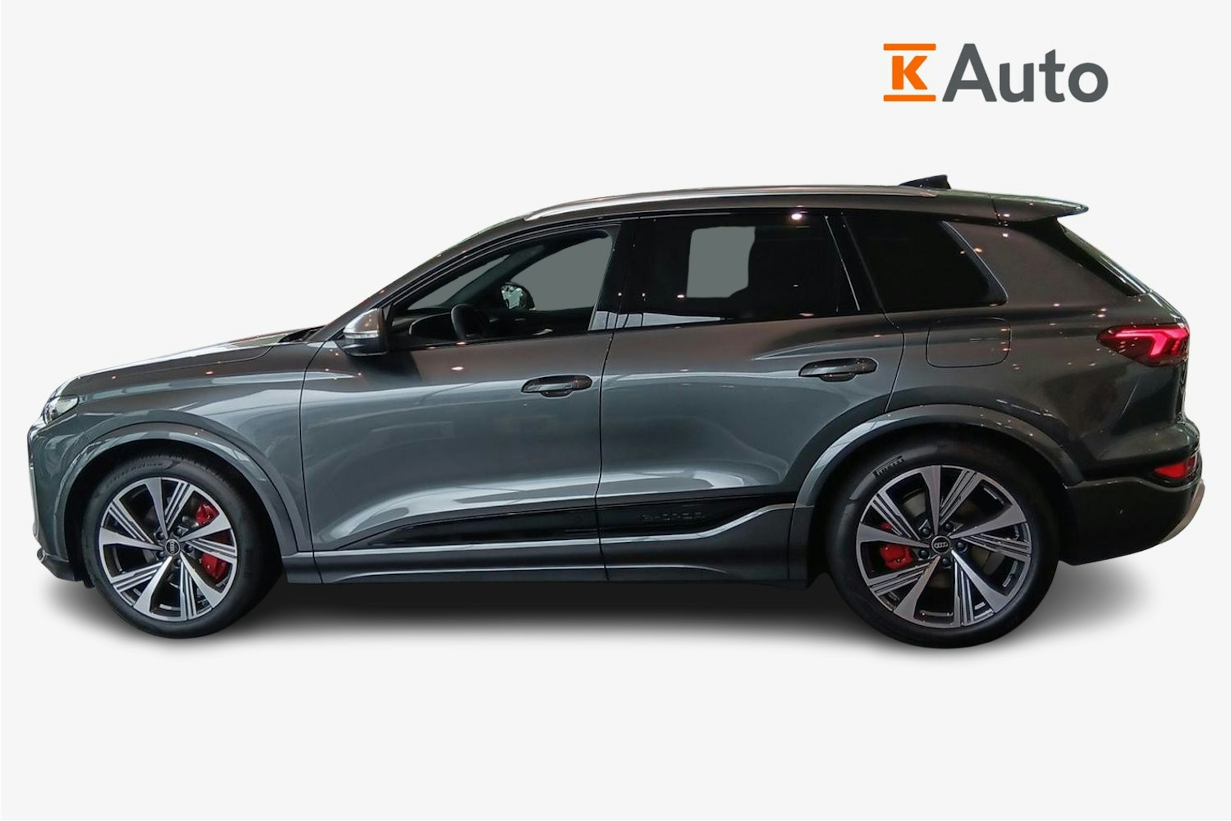 daytona harmaa Audi SQ6 e-tron 2025 kuva 36.