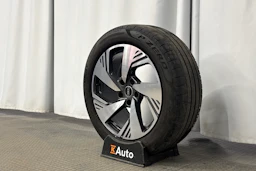 harmaa Audi SQ6 e-tron 2025 kuva 10.