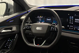 harmaa Audi SQ6 e-tron 2025 kuva 11.