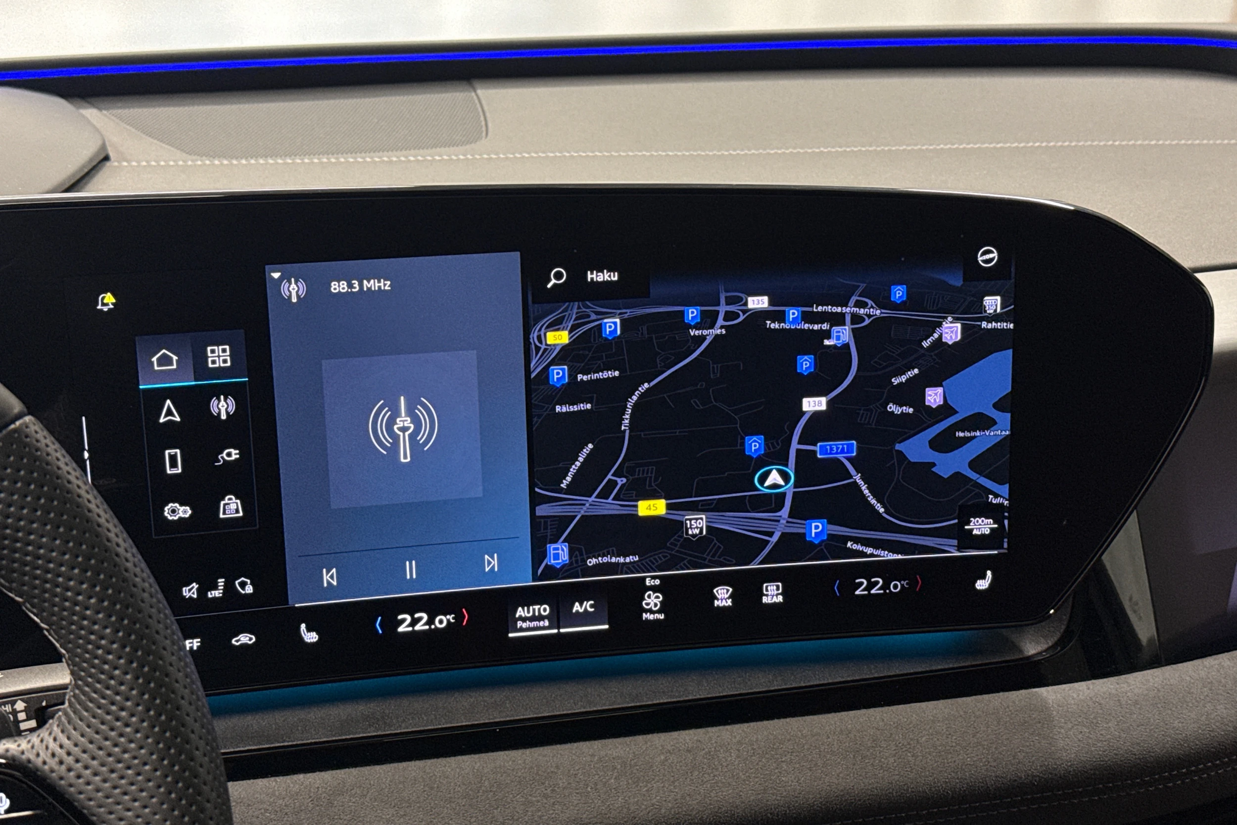 harmaa Audi SQ6 e-tron 2025 kuva 16.