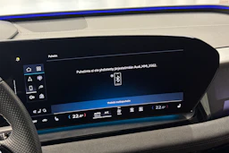 harmaa Audi SQ6 e-tron 2025 kuva 17.