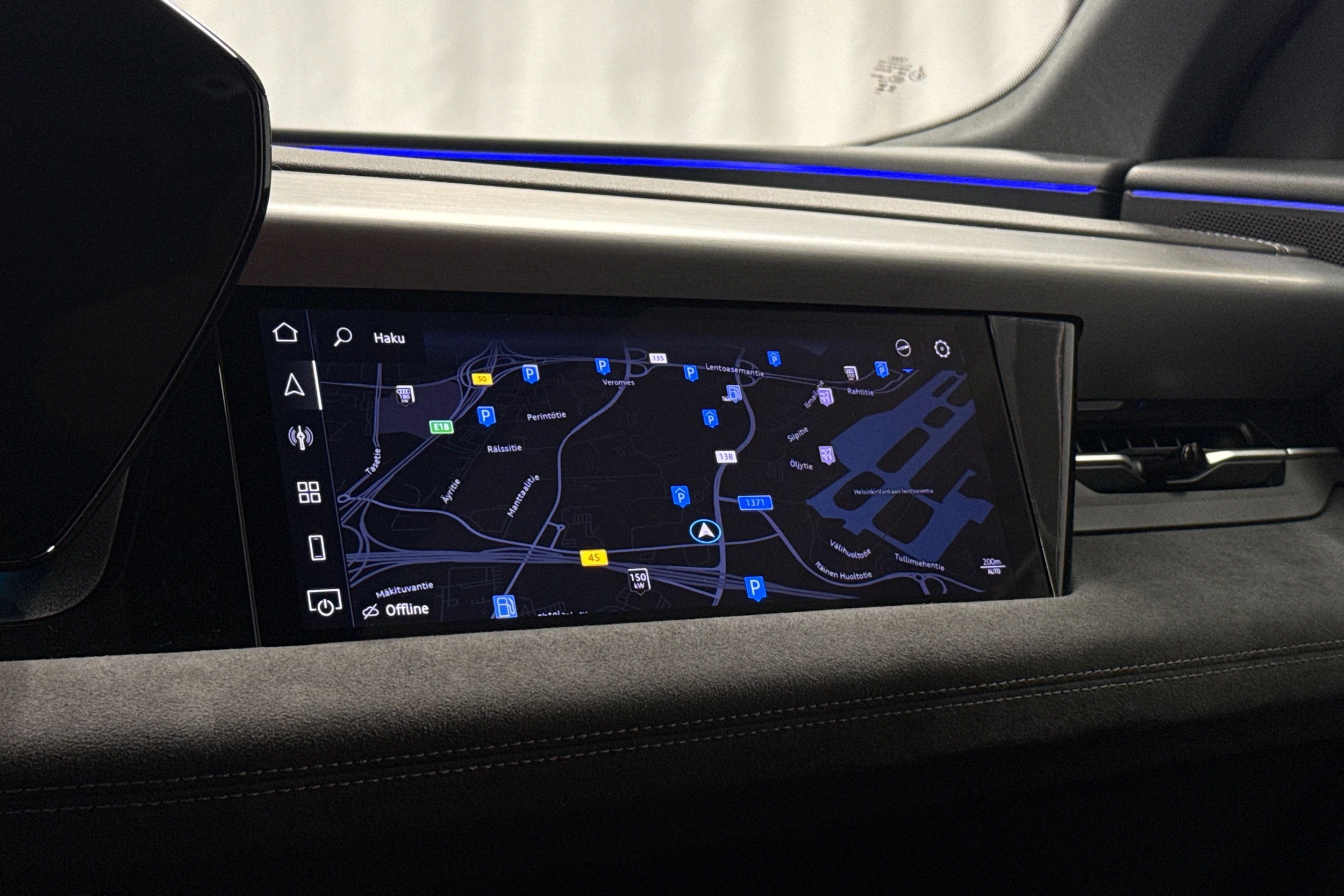 harmaa Audi SQ6 e-tron 2025 kuva 24.