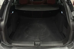 harmaa Audi SQ6 e-tron 2025 kuva 30.