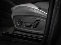 sininen Audi SQ6 e-tron 2025 kuva 20.