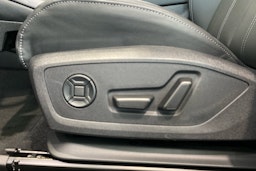 sininen Audi SQ6 e-tron 2025 kuva 19.