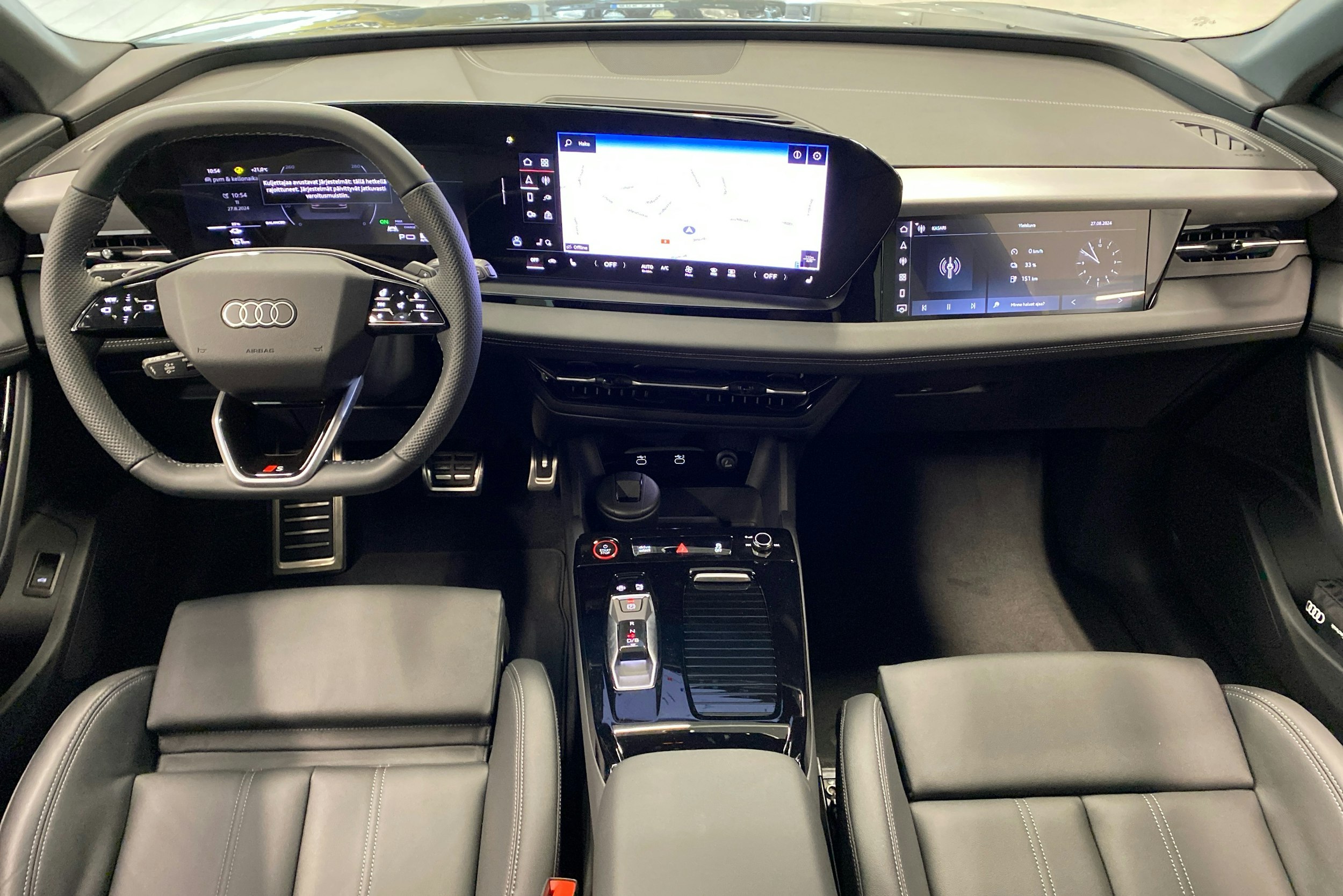 met. harmaa Audi SQ6 e-tron 2025 kuva 7.