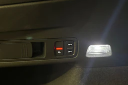 Musta Audi SQ6 e-tron 2025 kuva 66.