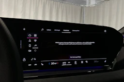 sininen Audi SQ6 e-tron 2025 kuva 22.