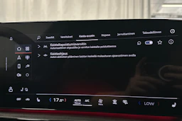 punainen Audi SQ6 e-tron 2025 kuva 29.