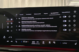 punainen Audi SQ6 e-tron 2025 kuva 31.
