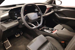 Harmaa Audi SQ6 e-tron 2025 kuva 3.