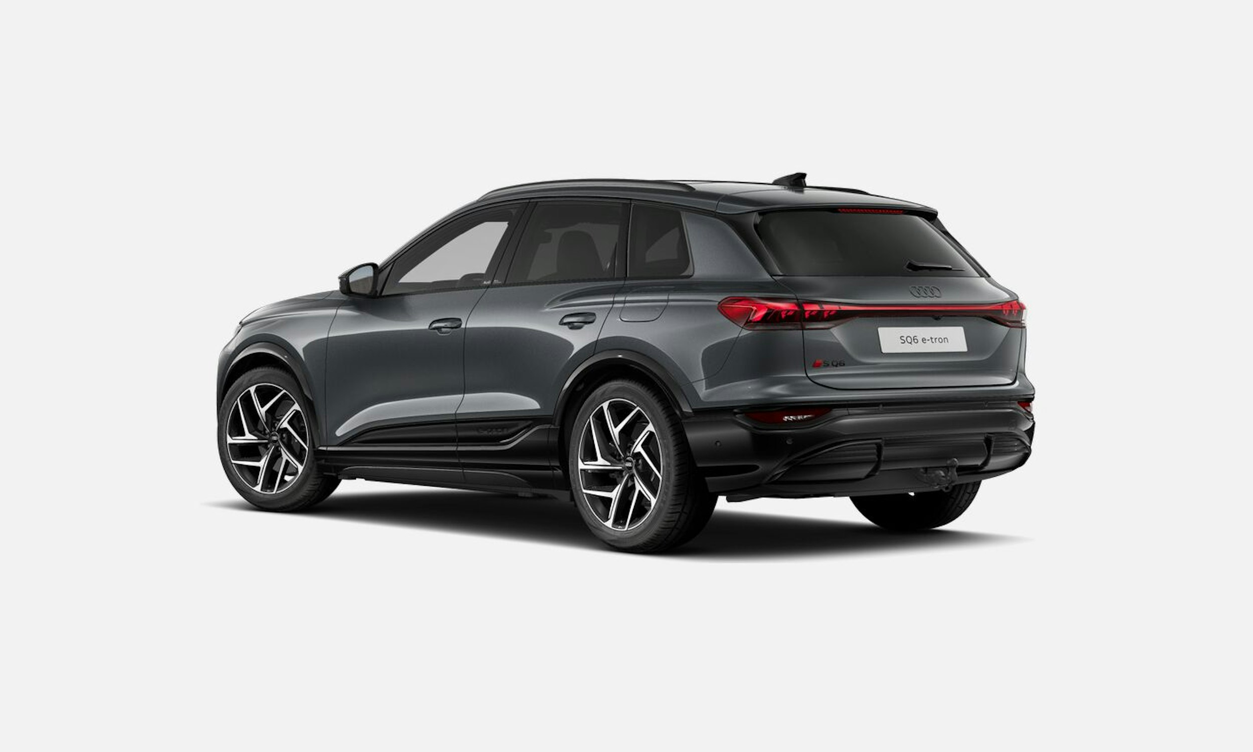 harmaa Audi SQ6 e-tron 2025 kuva 3.