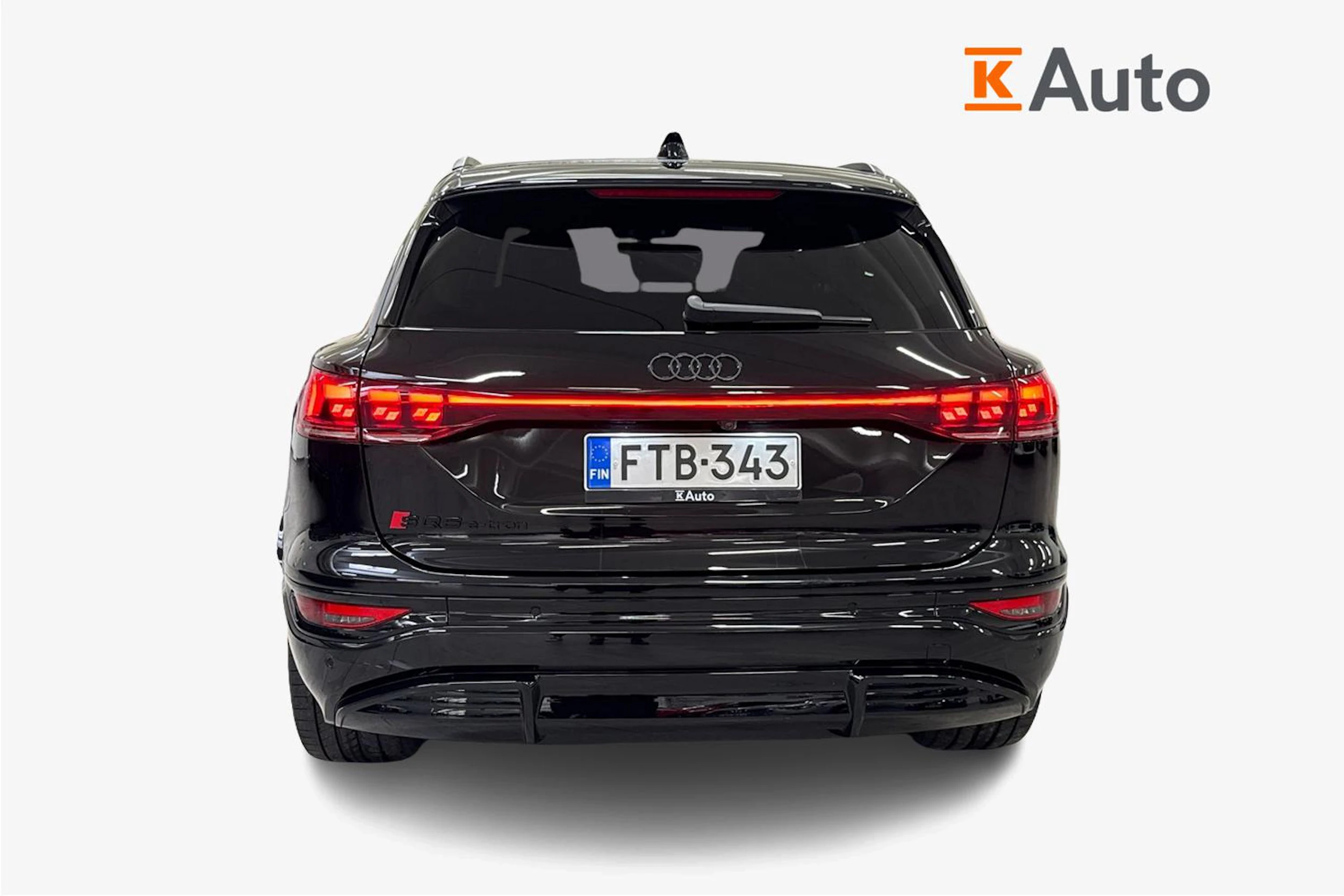 met. musta Audi SQ6 e-tron 2026 kuva 3.