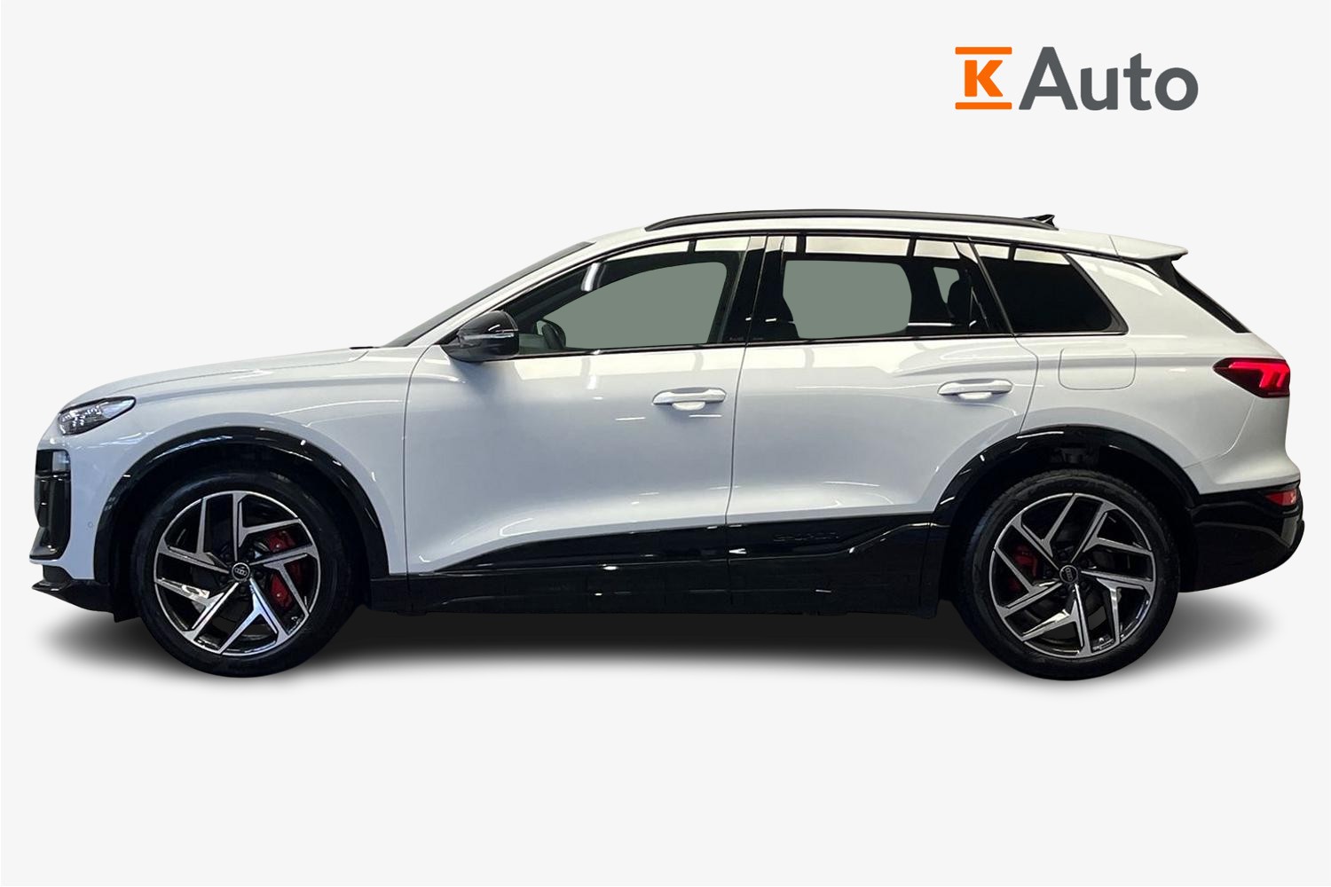 Audi SQ6 e-tron quattro Black Edition 2026, bild 5/23