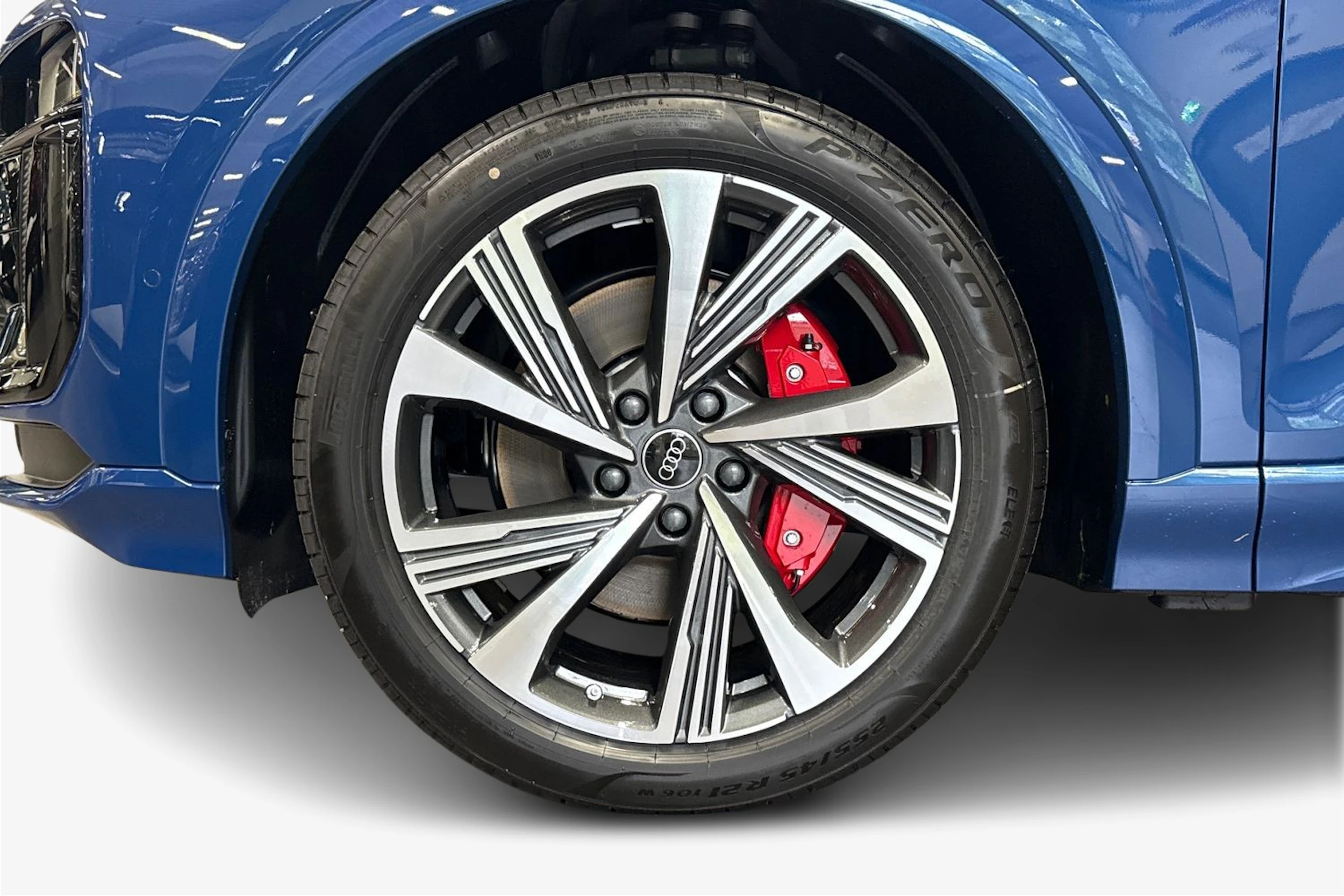 met. sininen Audi SQ6 e-tron 2026 kuva 9.