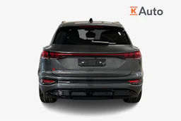 harmaa Audi SQ6 e-tron 2026 kuva 3.
