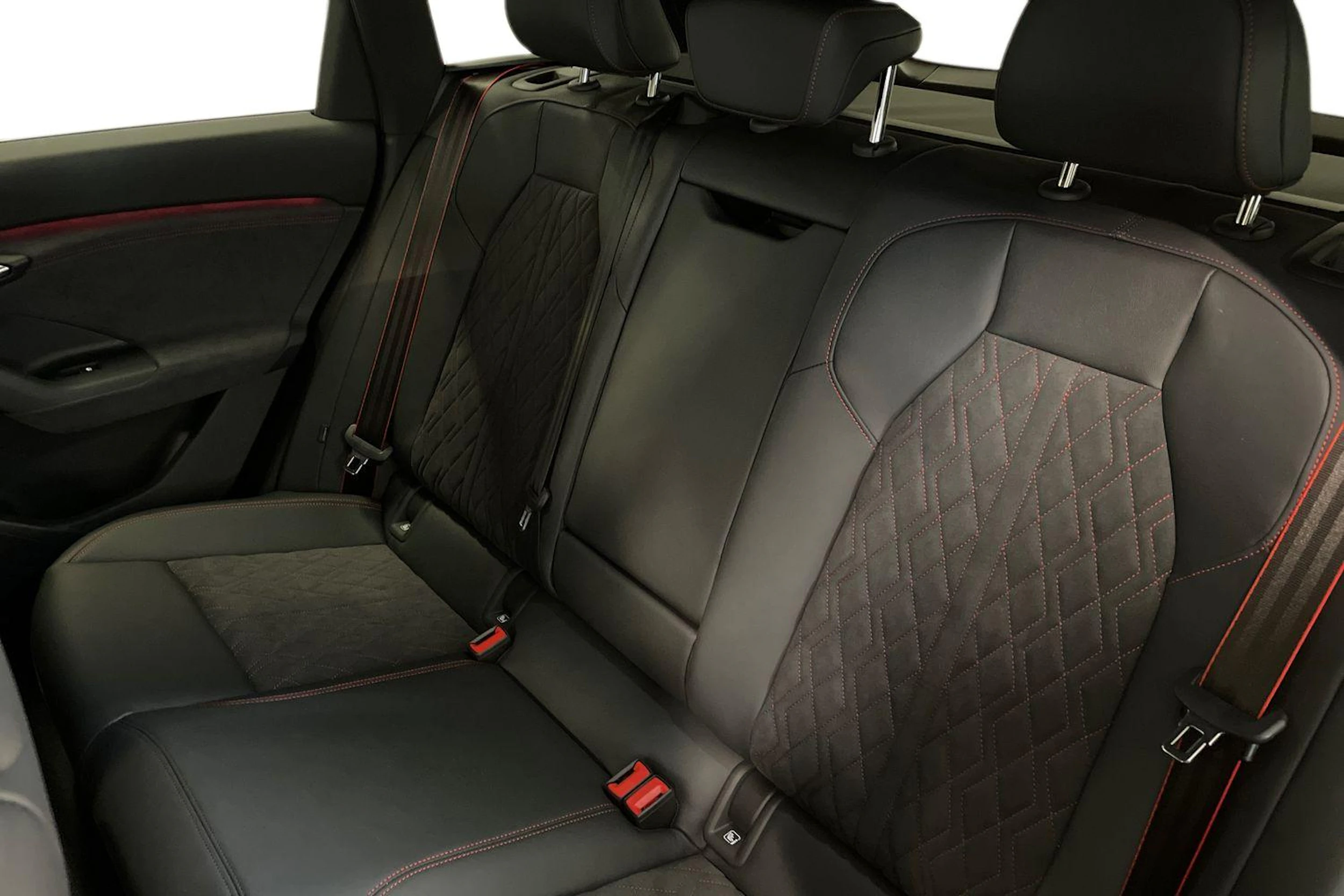 harmaa Audi SQ6 e-tron 2026 kuva 8.