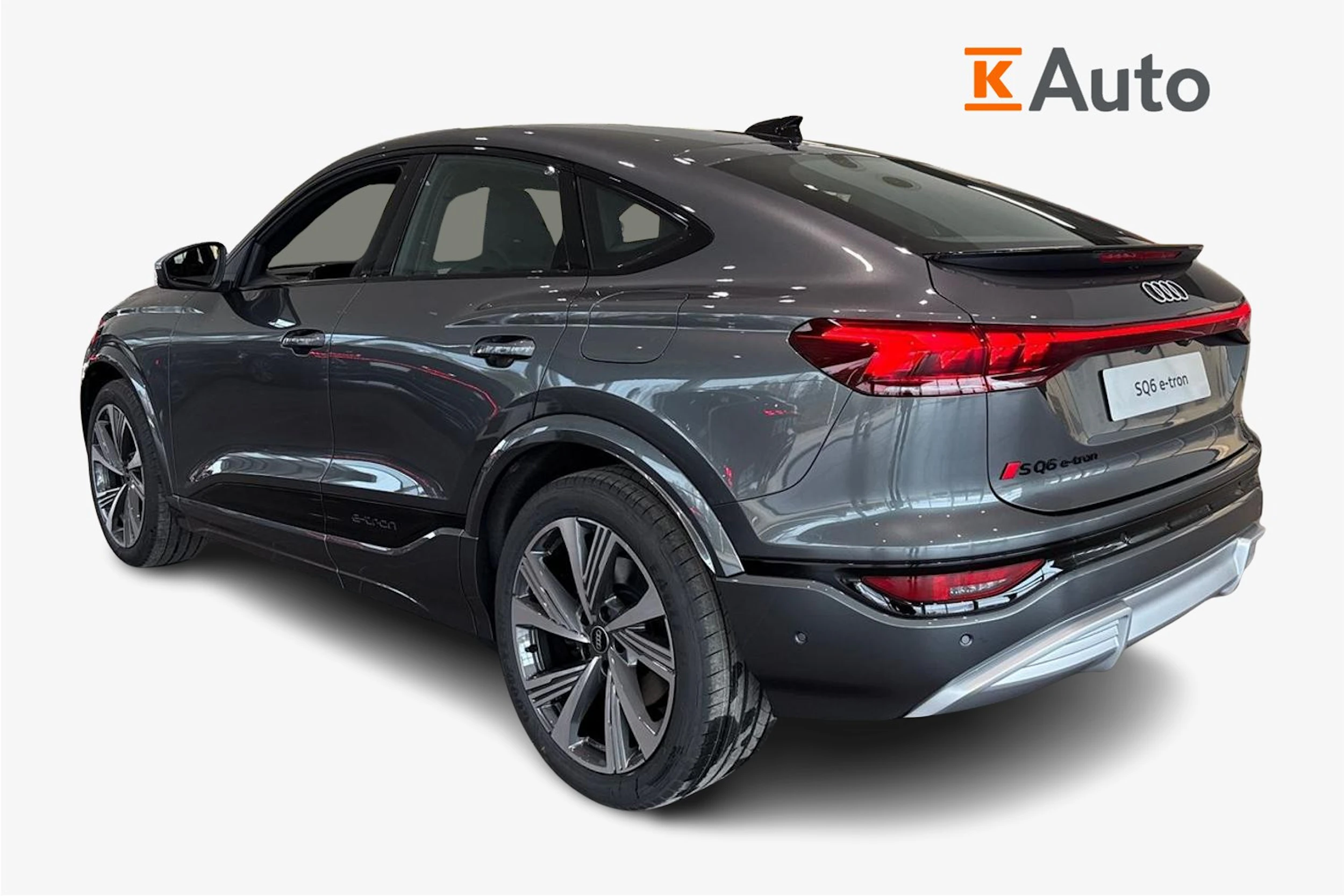 met. harmaa Audi SQ6 e-tron 2026 kuva 2.