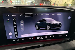 met. harmaa Audi SQ6 e-tron 2026 kuva 30.