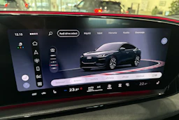 met. harmaa Audi SQ6 e-tron 2026 kuva 31.