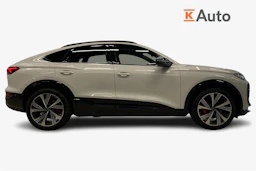 valkoinen Audi SQ6 e-tron 2026 kuva 5.