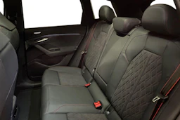 musta Audi SQ6 e-tron 2026 kuva 8.