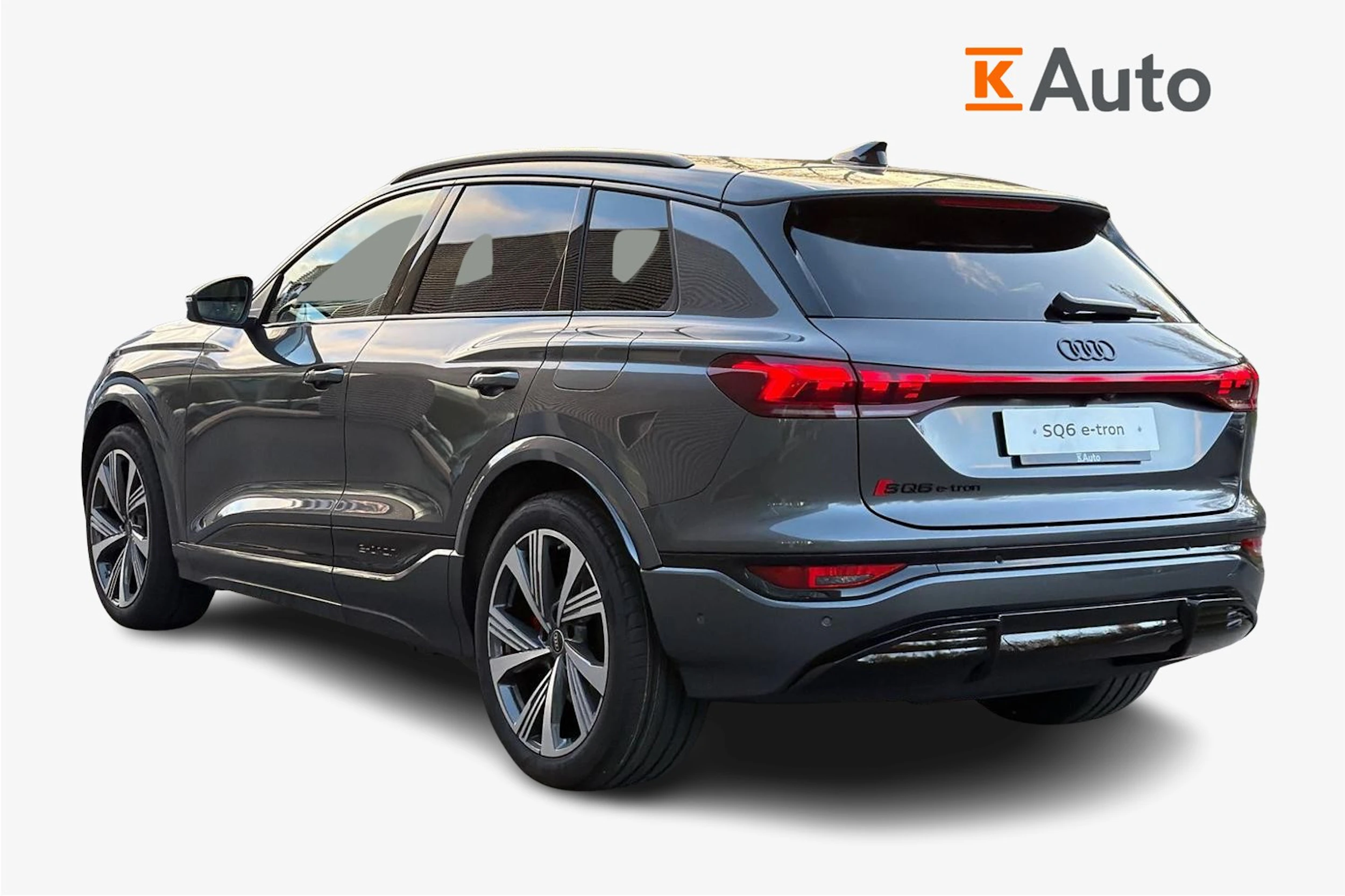 harmaa Audi SQ6 e-tron 2026 kuva 2.