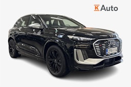 met. musta Audi SQ6 e-tron 2026 kuva 1.