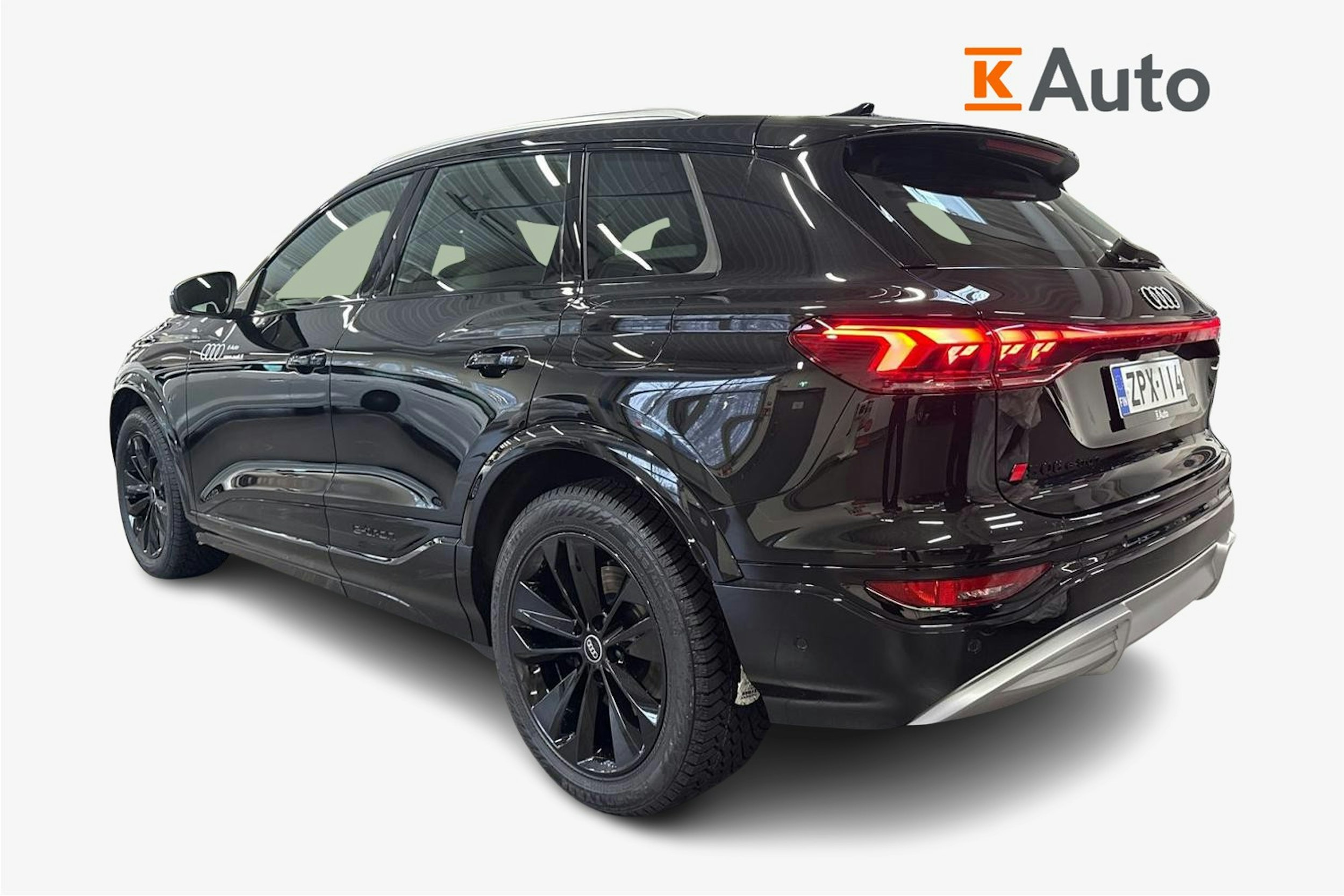 met. musta Audi SQ6 e-tron 2026 kuva 2.