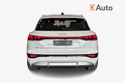 valkoinen Audi SQ6 e-tron 2026 kuva 18.