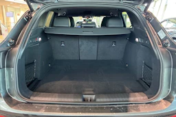harmaa Audi SQ6 e-tron 2026 kuva 11.