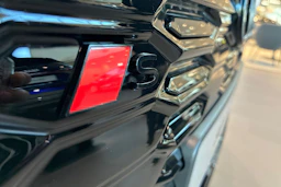 harmaa Audi SQ6 e-tron 2026 kuva 15.
