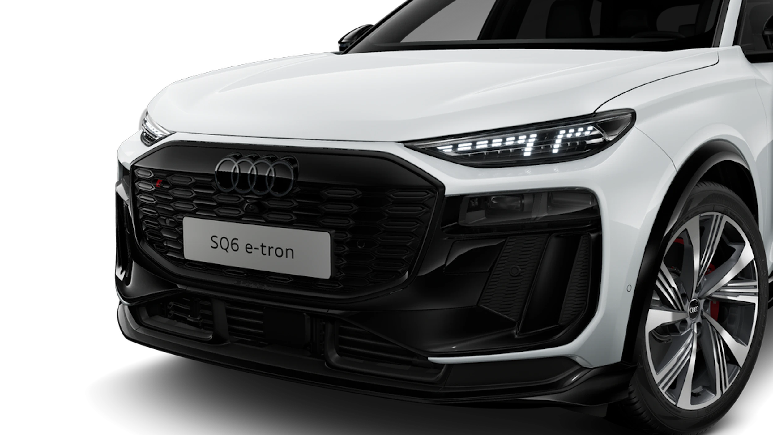 Jäätikönvalkoinen, metalliväri Audi SQ6 e-tron 2027 kuva 6.