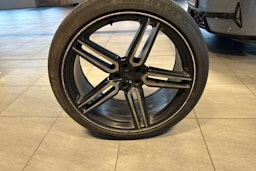 Harmaa Audi SQ7 2017 kuva 29.