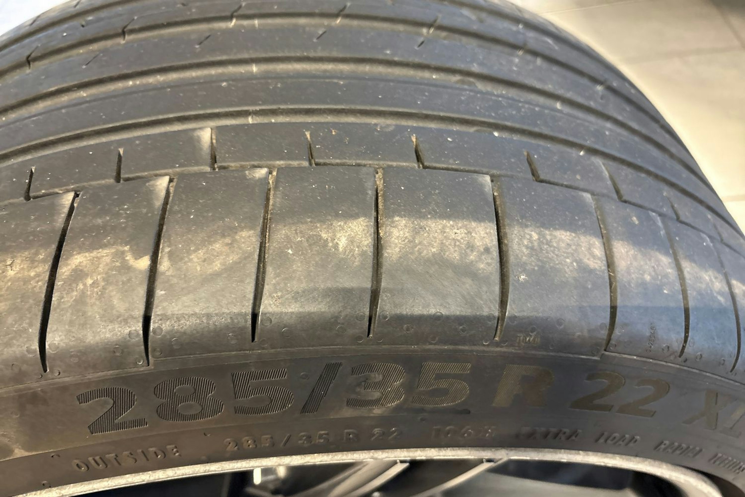 Harmaa Audi SQ7 2017 kuva 30.