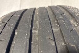 Harmaa Audi SQ7 2017 kuva 31.