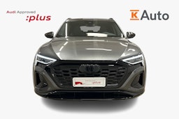 harmaa Audi SQ8 e-tron 2024 kuva 5.