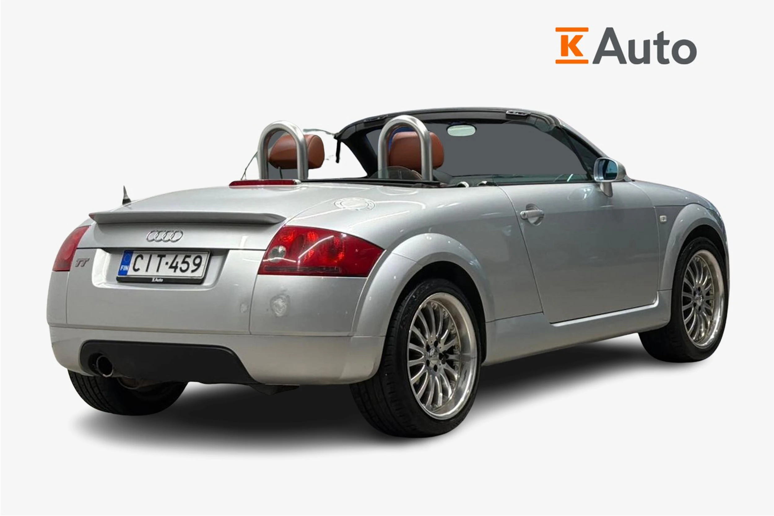 Harmaa Audi TT 2000 kuva 3.