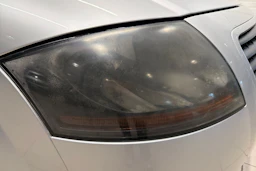 Harmaa Audi TT 2000 kuva 19.