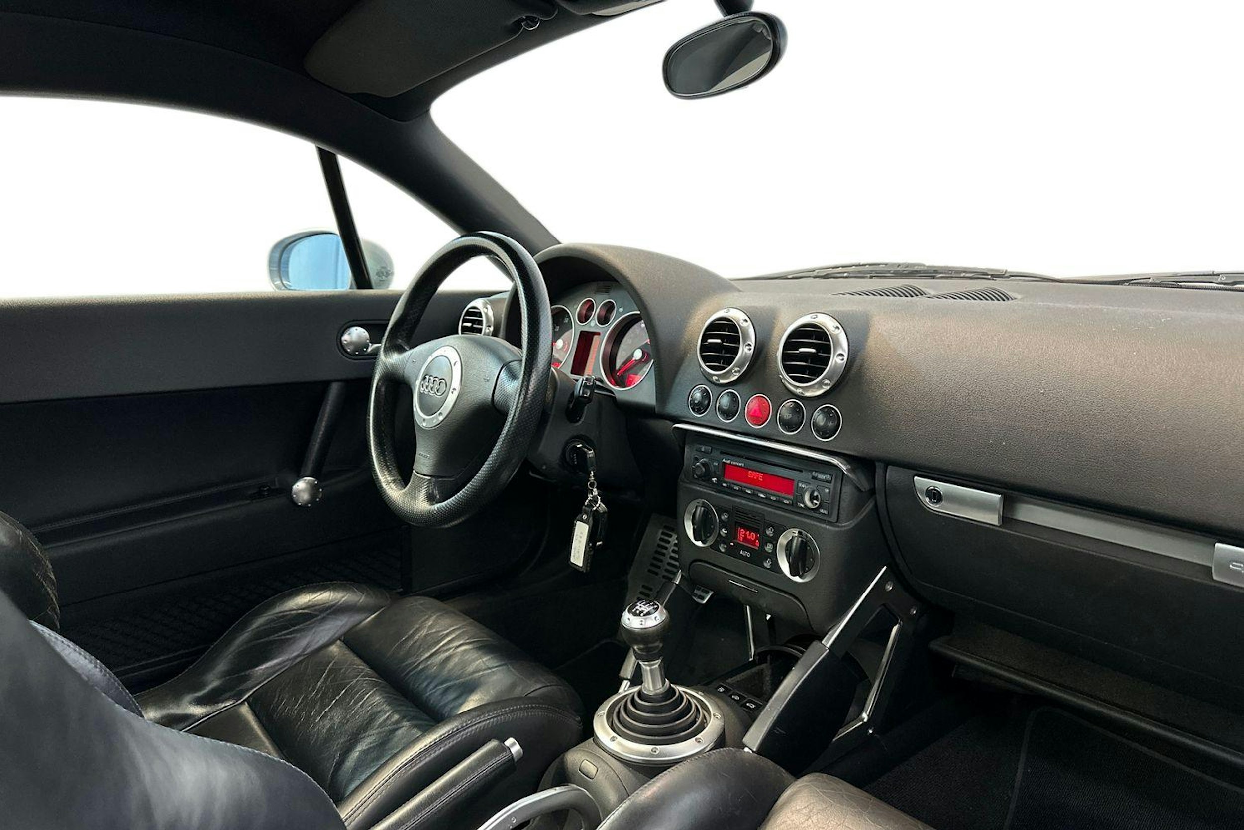 hopea Audi TT 2002 kuva 7.