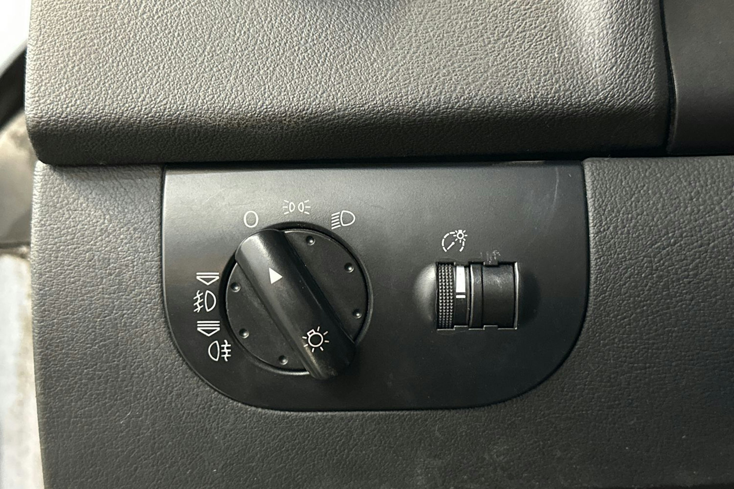 hopea Audi TT 2002 kuva 15.