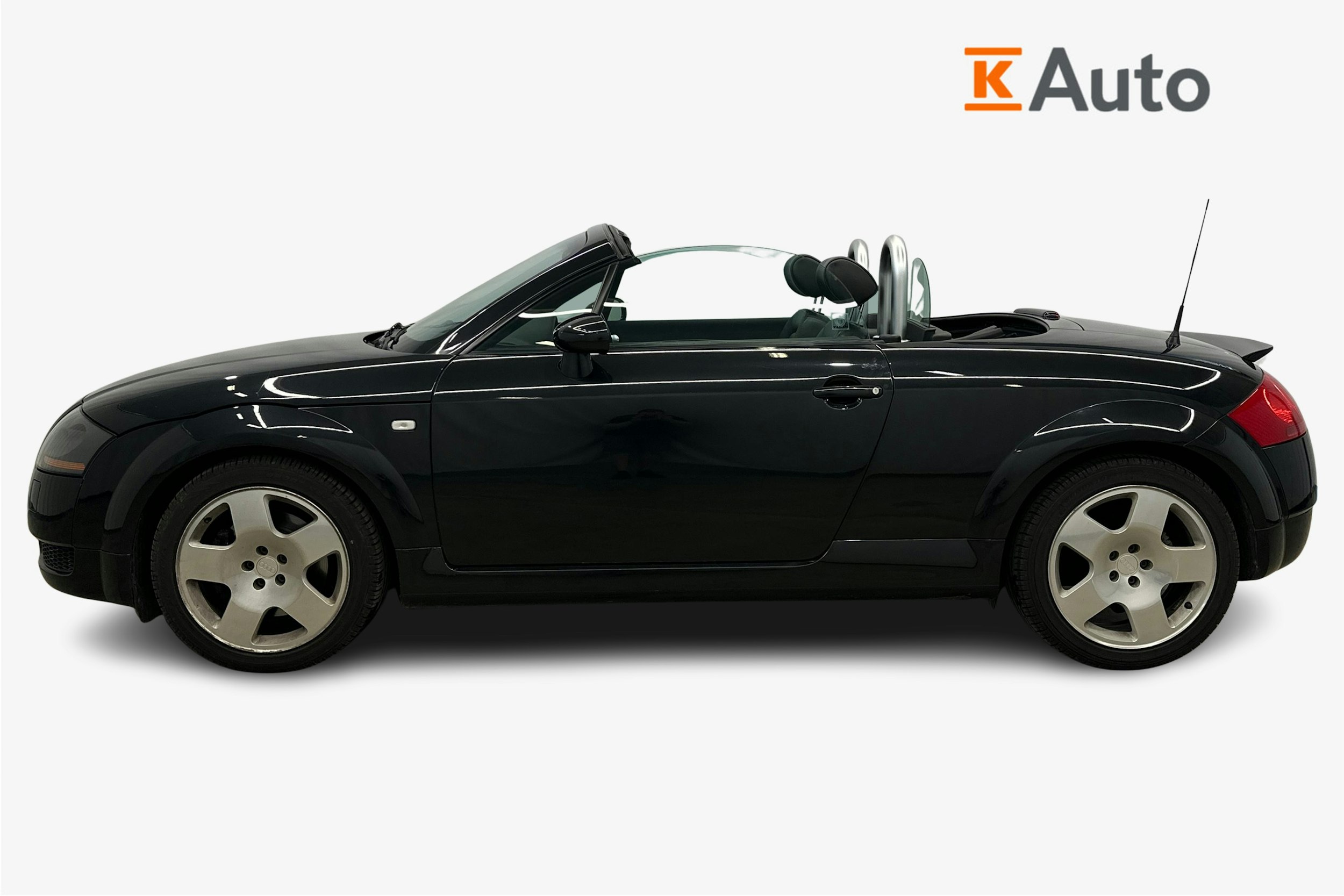 met. musta Audi TT 2004 kuva 6.