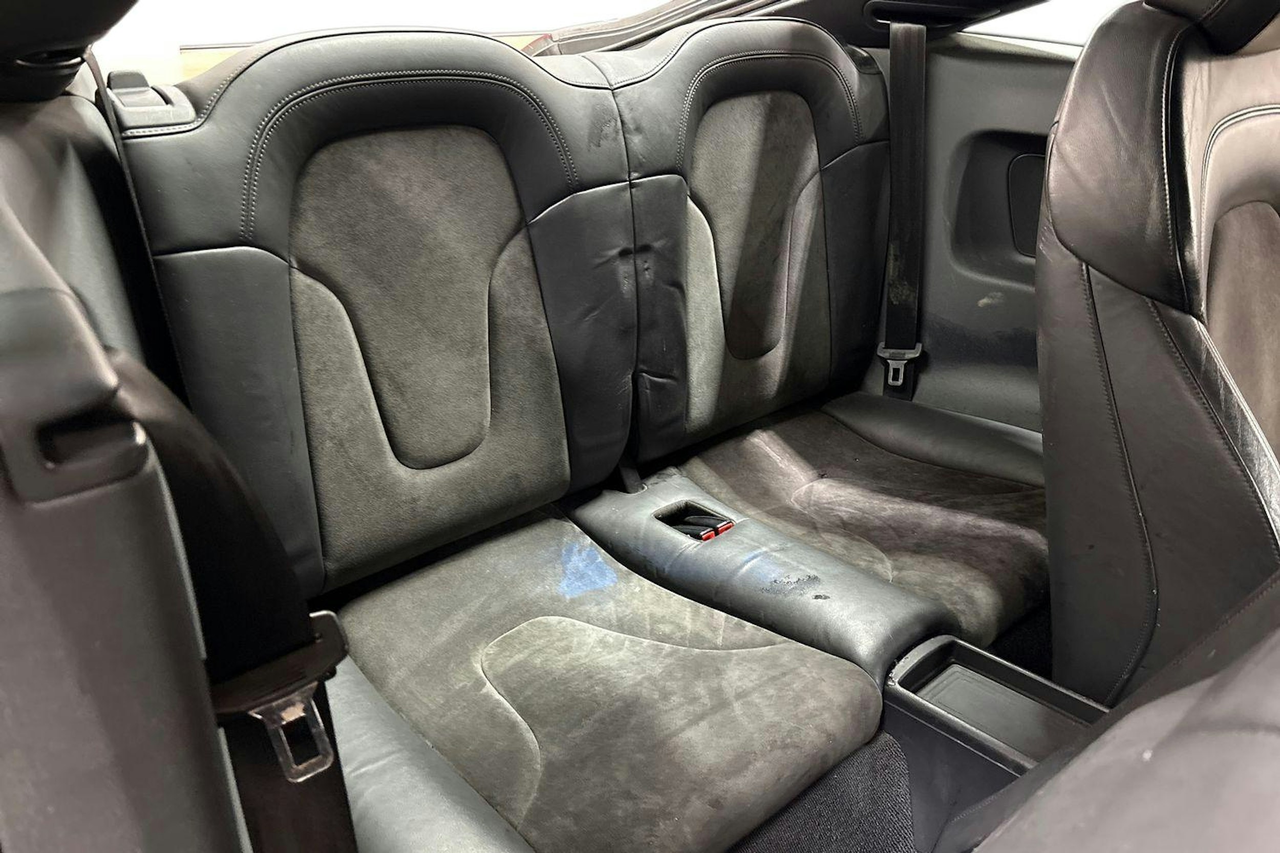 Harmaa Audi TT 2008 kuva 8.