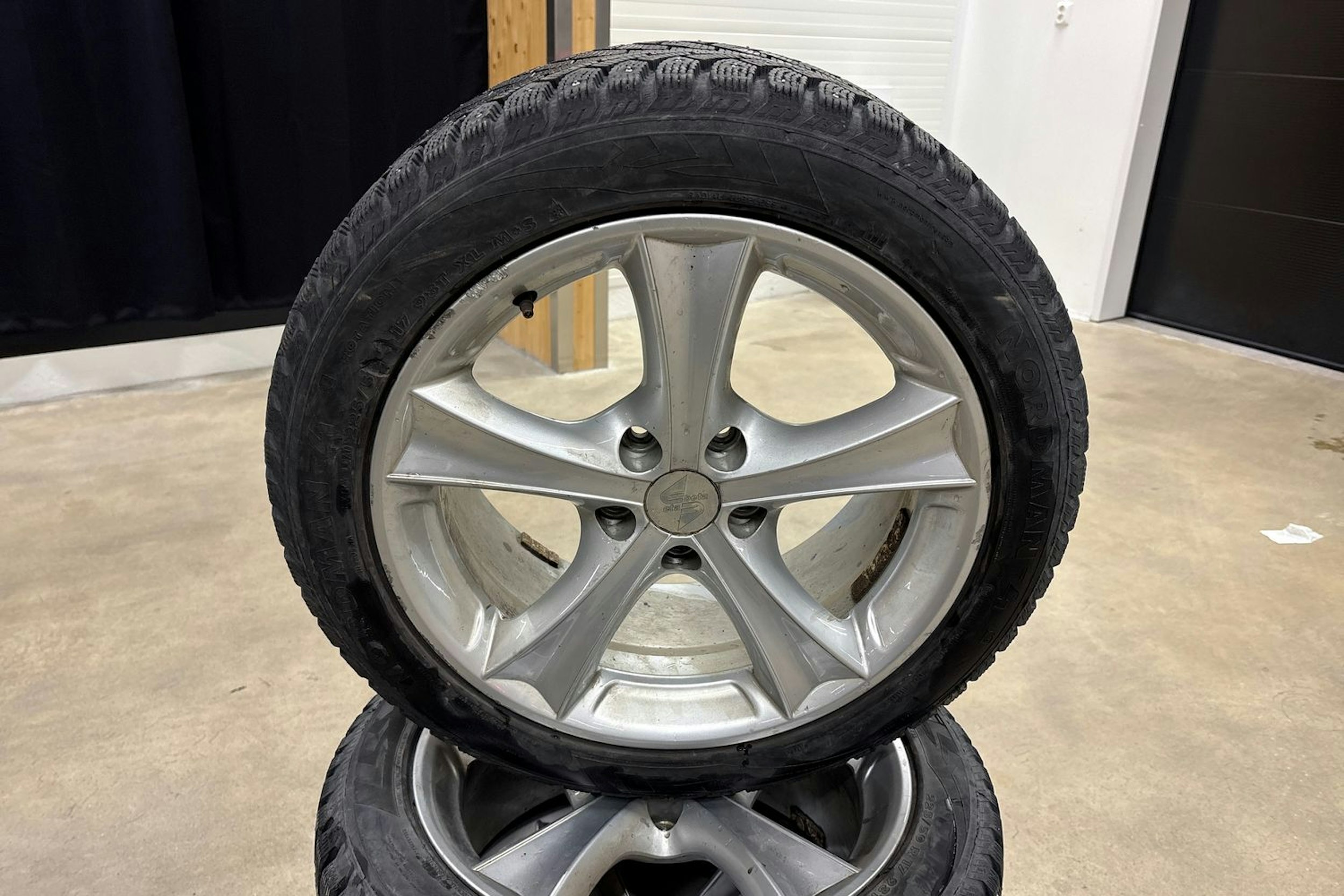 Harmaa Audi TT 2008 kuva 10.