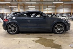 Harmaa Audi TT 2008 kuva 14.