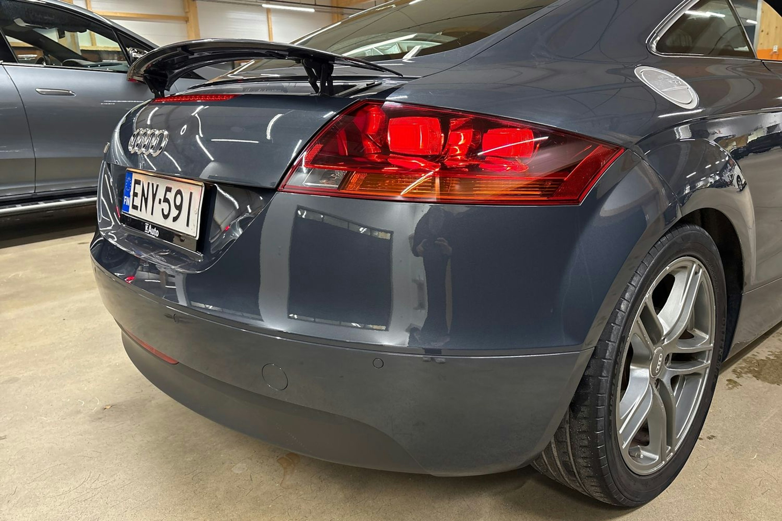 Harmaa Audi TT 2008 kuva 15.