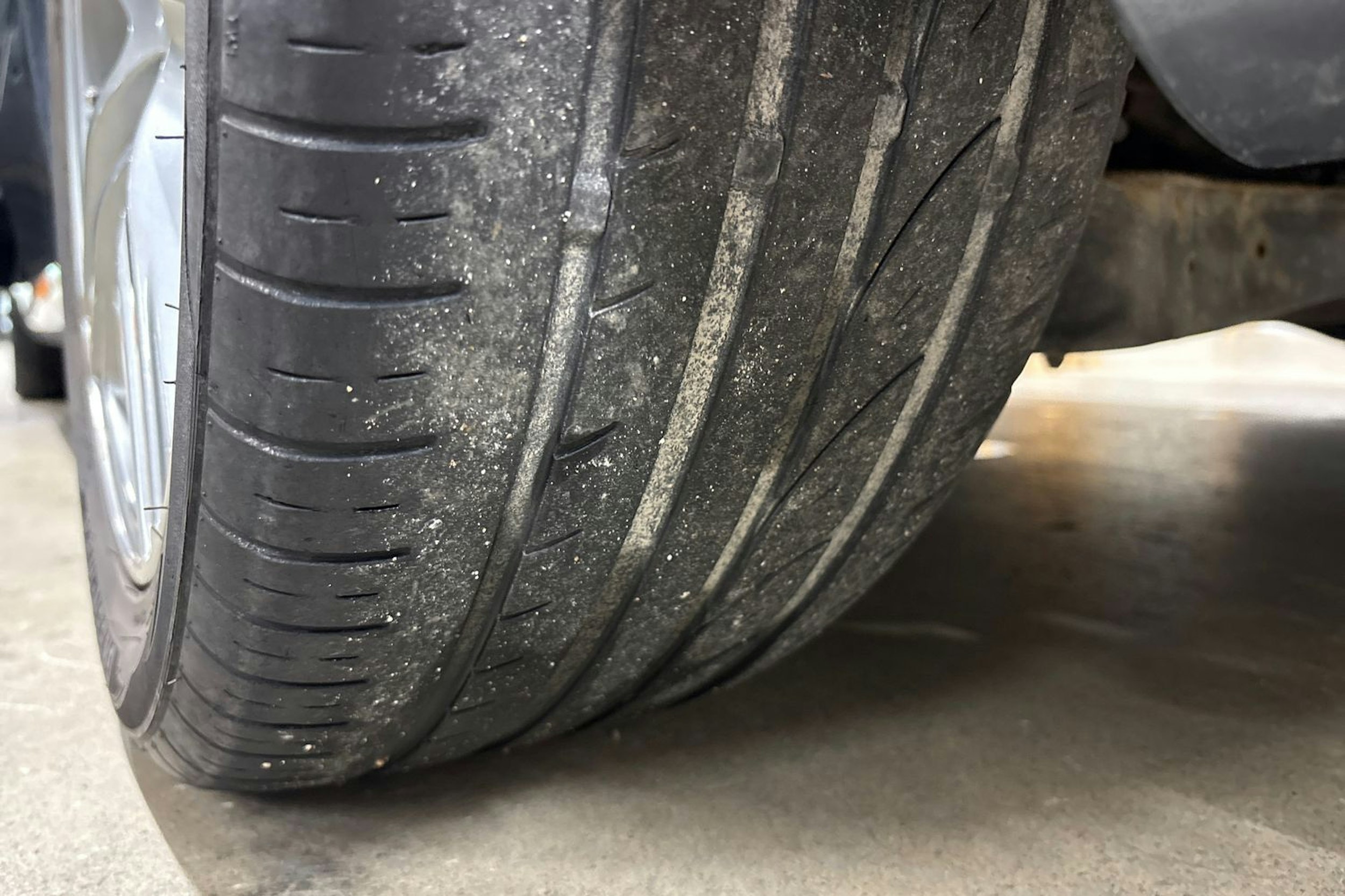 Harmaa Audi TT 2008 kuva 39.