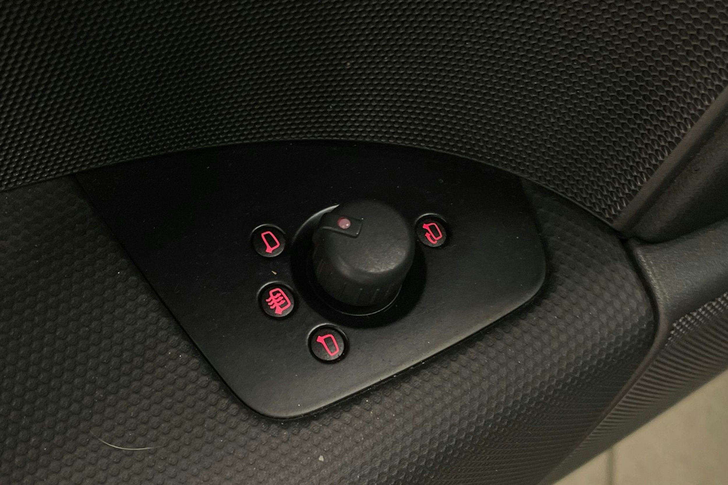 Sininen Audi TT 2008 kuva 14.