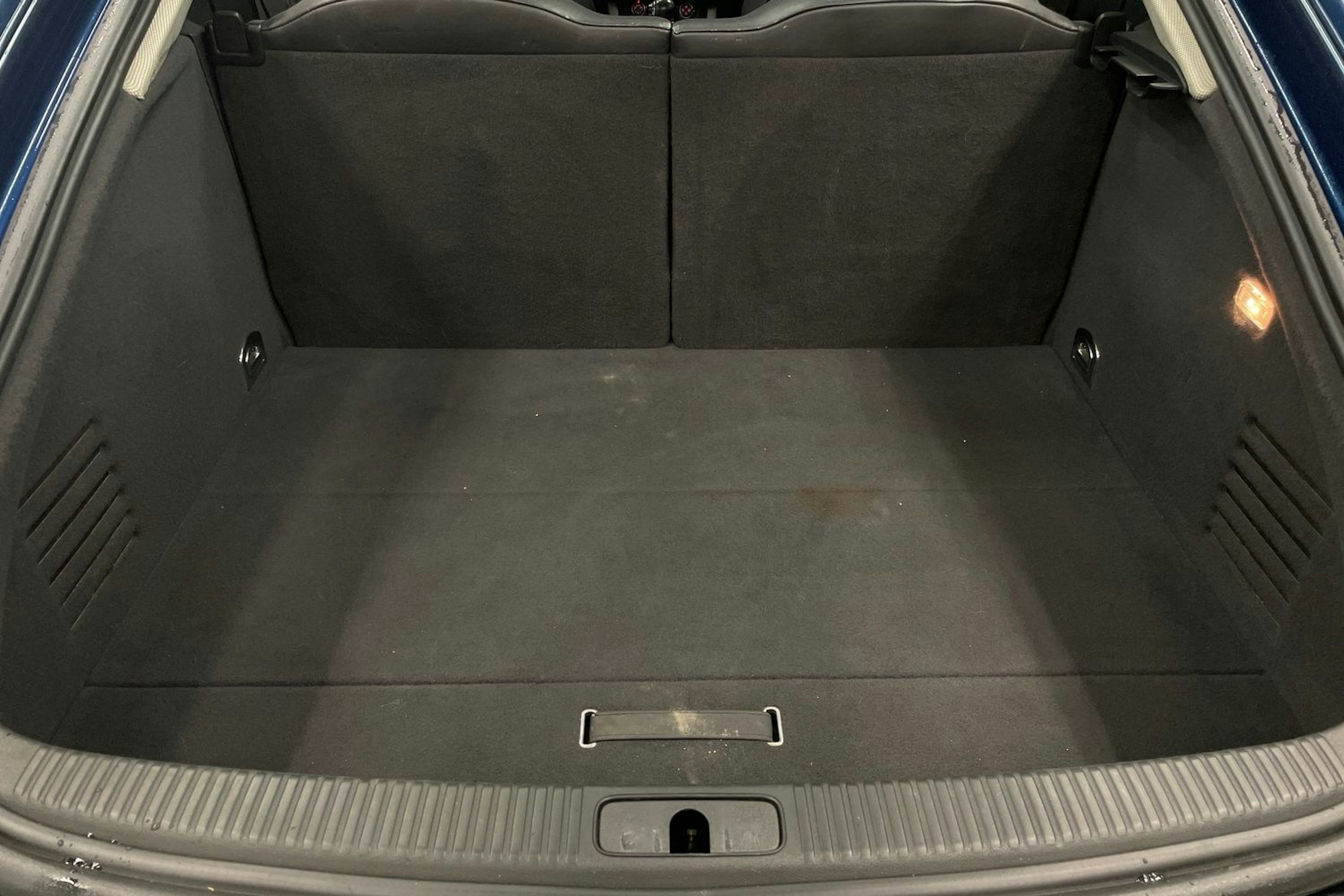 Sininen Audi TT 2008 kuva 21.